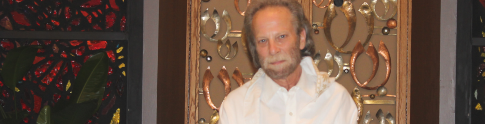 Cantor Brian with Shofar - very large